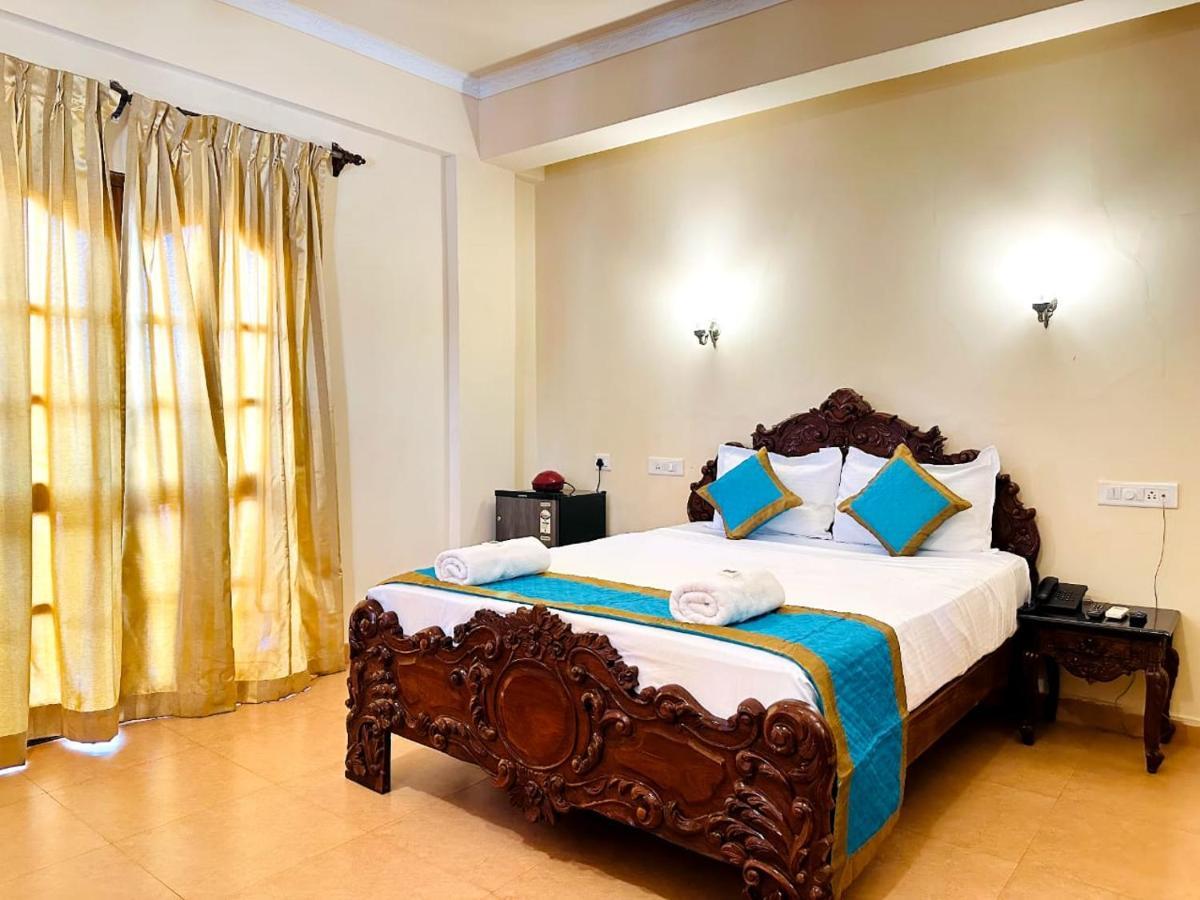 Casa Eternal Boutique Hotel - Калангут Екстер'єр фото