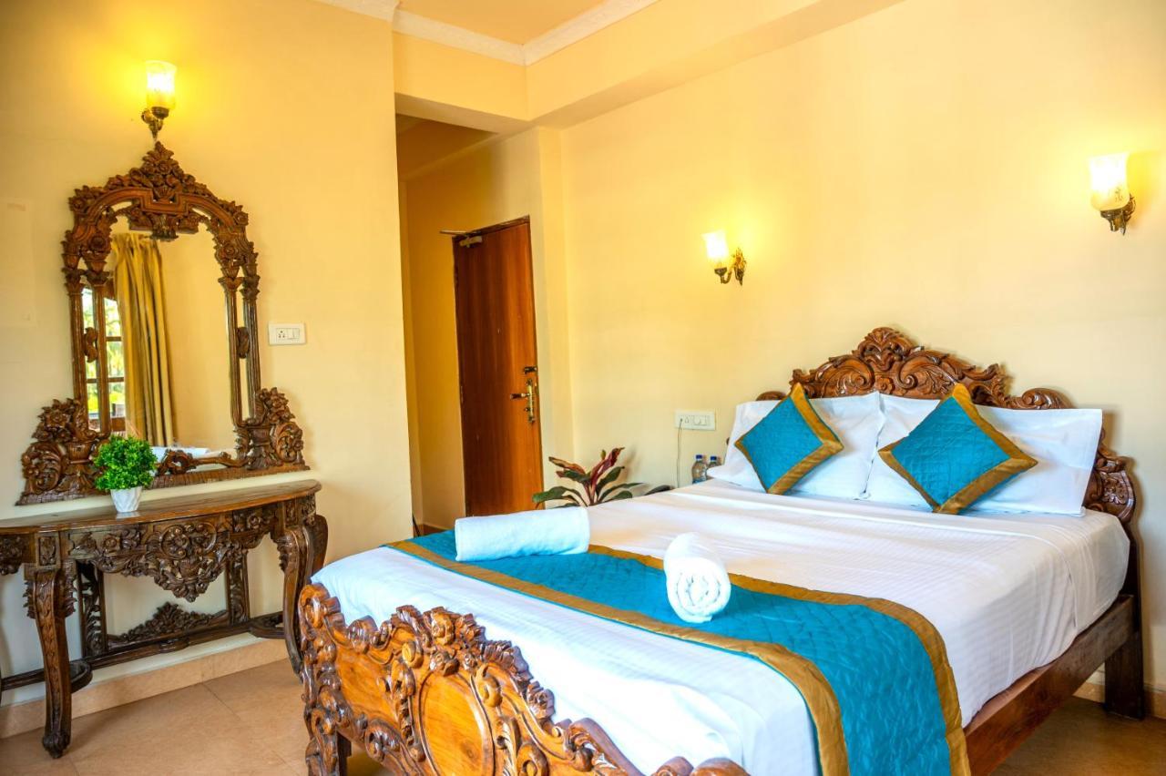 Casa Eternal Boutique Hotel - Калангут Екстер'єр фото